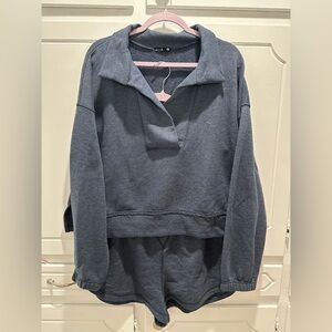NWOT- SIVA PULLOVER & SHORTS